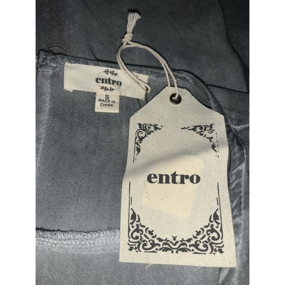 NWT Entro Sz SMALL Gray Mineral Wash Ruffle Blouse Top Cold Shoulder Boho - Picture 7 of 9